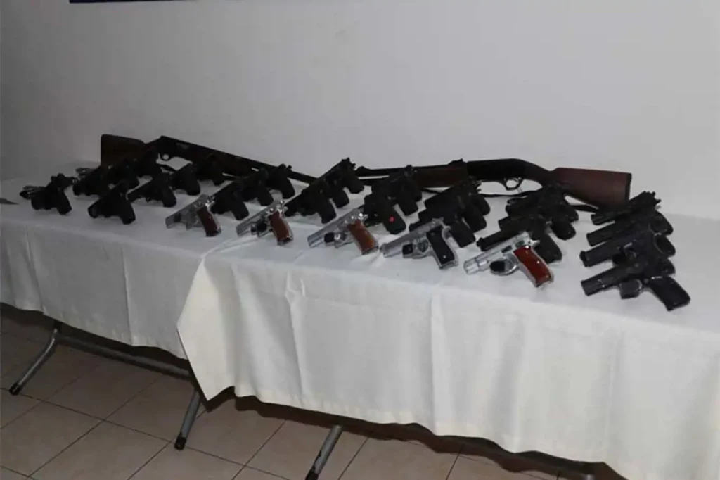 Mersin'de çeşitli suçlardan aranan 1385 şüpheli yakalandı