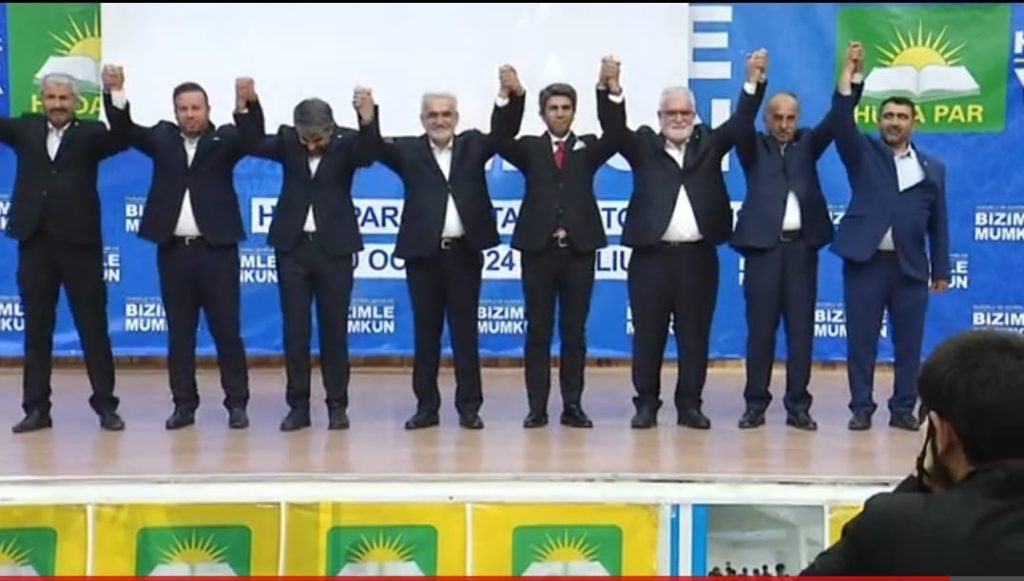 HÜDA PAR Milletvekili Dinç, belediye başkan adayı oldu.