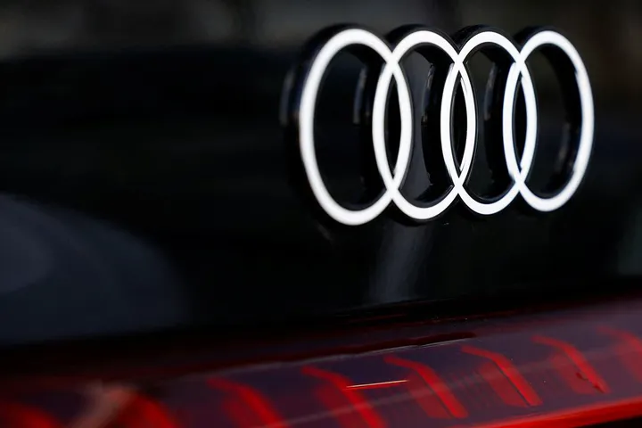 Audi ABD'ye teslimatı askıya aldı