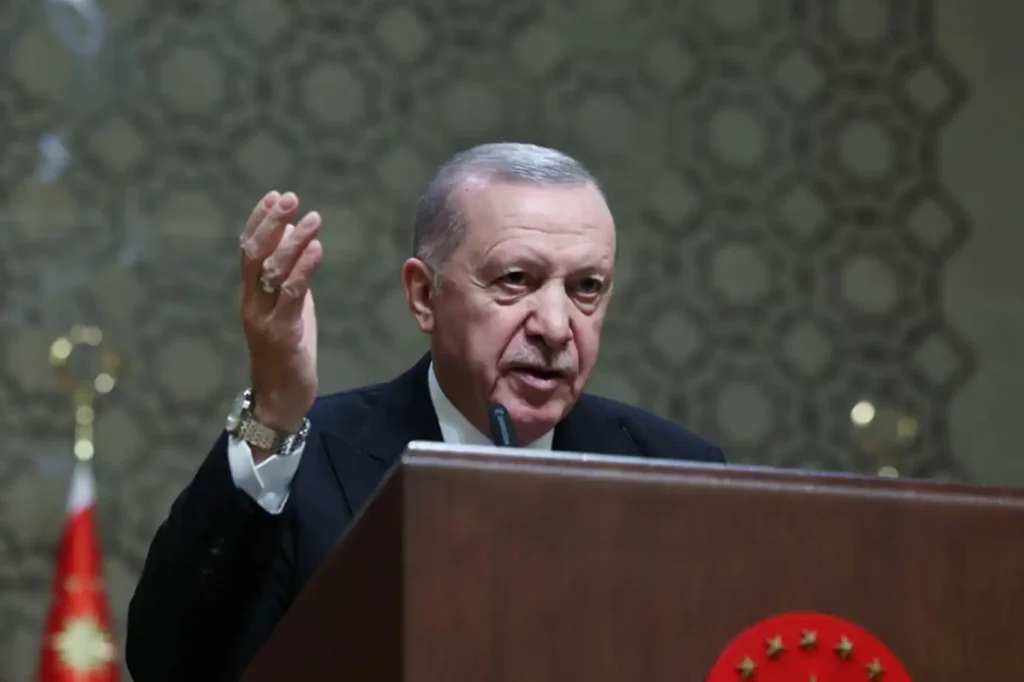 Cumhurbaşkanı Erdoğan: Ehliyet, liyakat, adalet devlet işlerinde birbirini besleyen kardeş kavramlardır