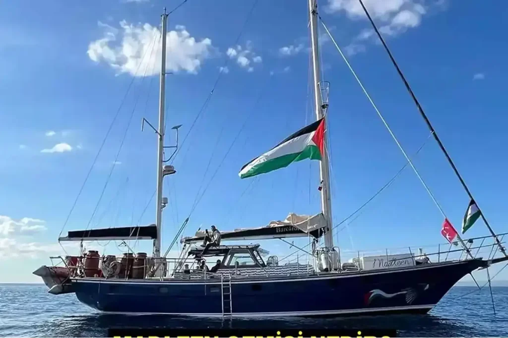 İşgalcilerin alıkoyduğu gemideki 2 Türkiye vatandaşı serbest bırakıldı